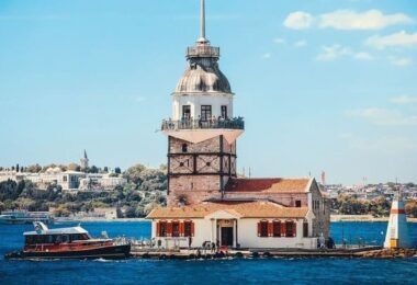 Maiden's Tower Kız Kulesi on Bosphorus Istanbul blue sky